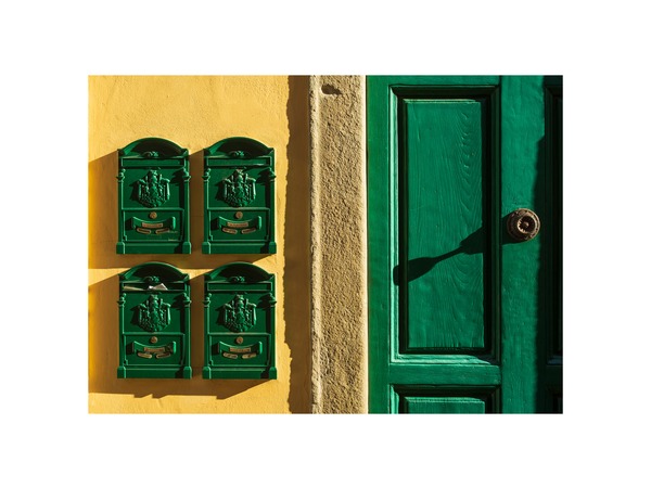 andrea bonfanti ph© firenze - urban detail in the key of green