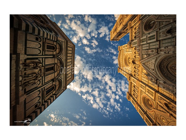 duomo e battistero dal basso con fish eye.jpg