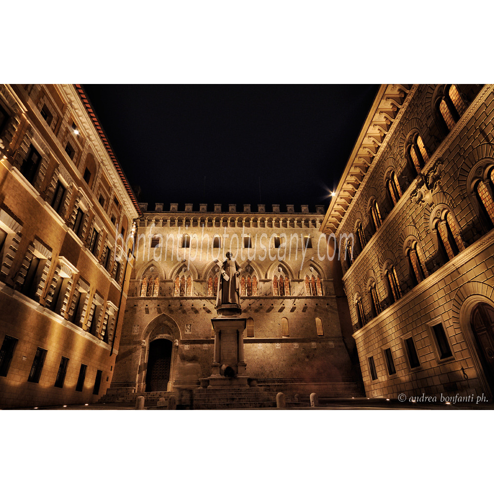 andrea bonfanti ph © piazza Salimbeni Sienne