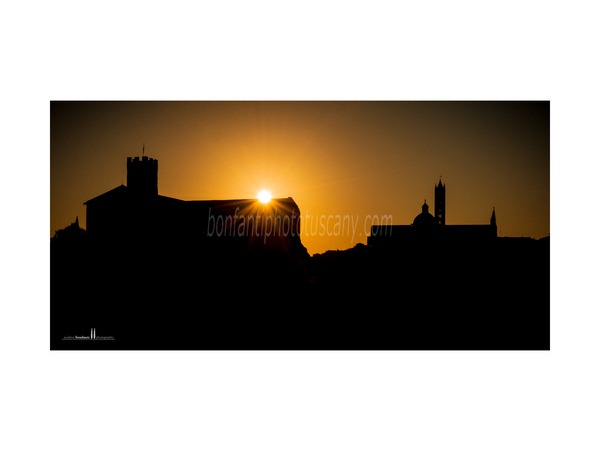 andrea bonfanti ph © sunrise over siena.jpg